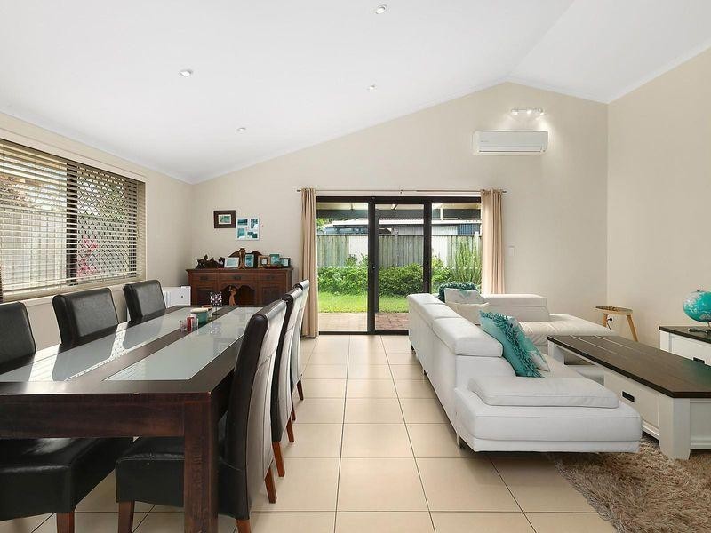 19 Beltana Crescent, Buddina QLD 4575