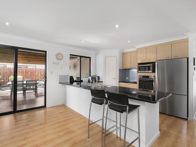 53 Escolar Drive, Mountain Creek QLD 4557