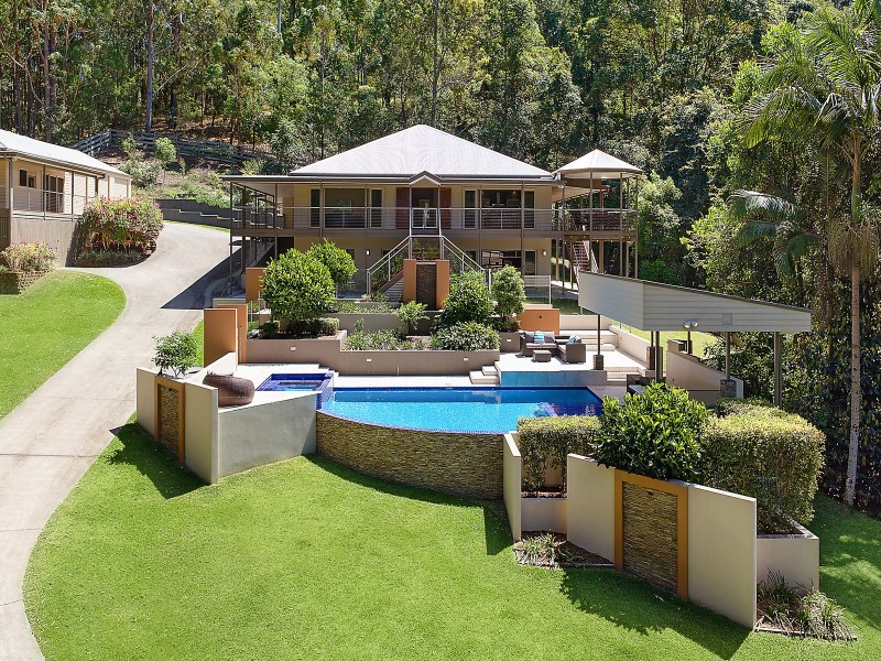 136 Glenmount Road, Tanawha QLD 4556