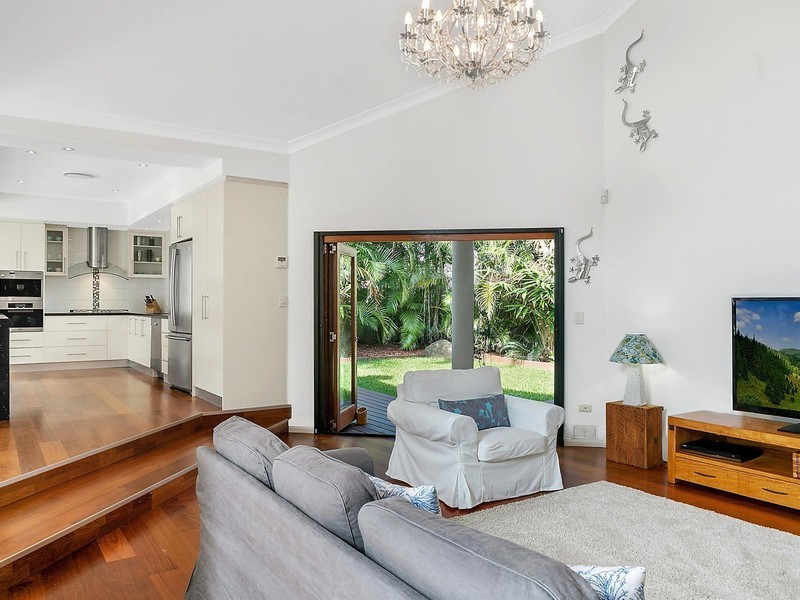 9 Mariner Place, Bokarina QLD 4575