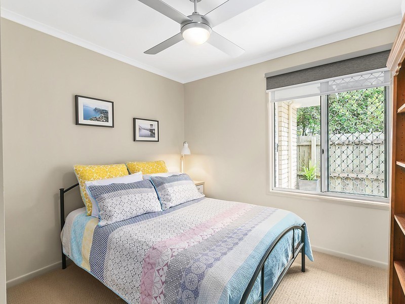 17 Honeymyrtle Court, Mountain Creek QLD 4557