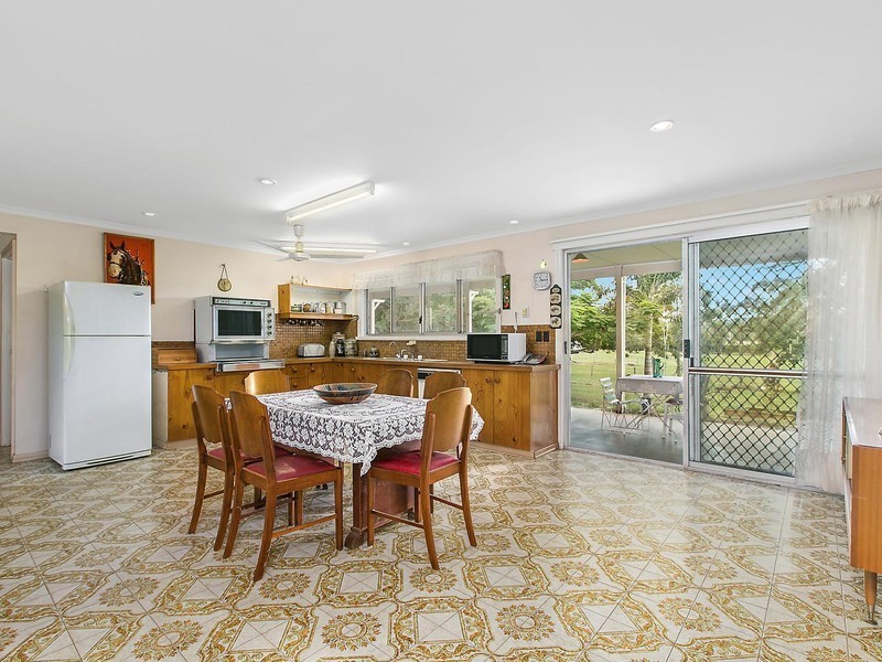 409 Chevallum Road, Chevallum QLD 4555