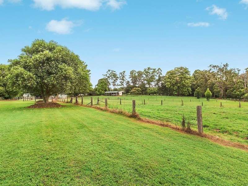 409 Chevallum Road, Chevallum QLD 4555