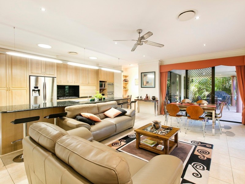 81 Topview Drive, Tanawha QLD 4556