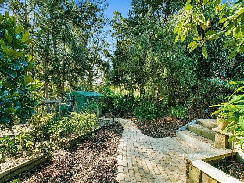 81 Topview Drive, Tanawha QLD 4556