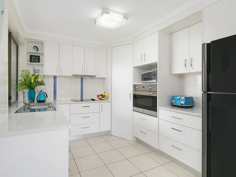 73 Amarina Avenue, Mooloolaba QLD 4557
