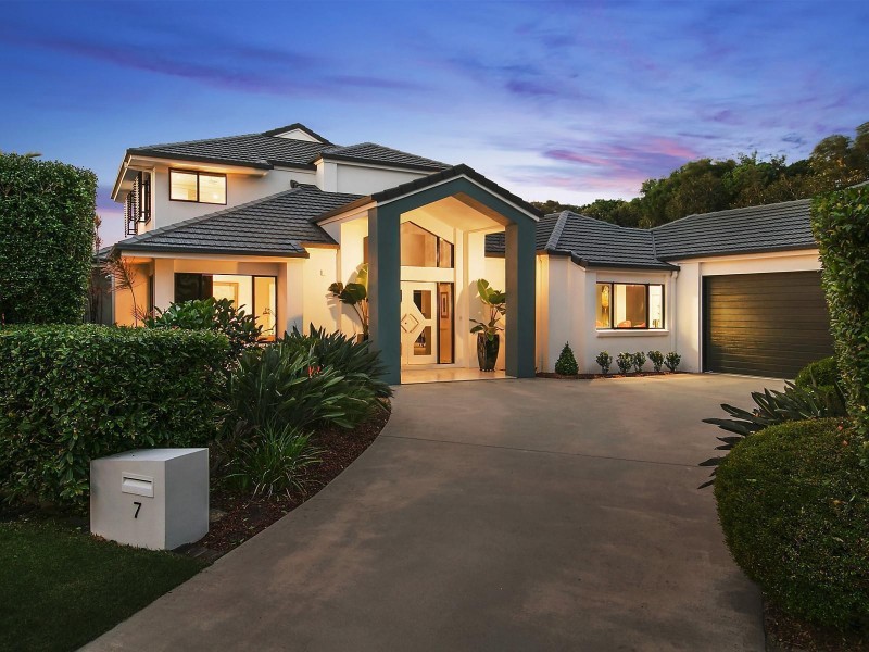 7 Mariner Place, Bokarina QLD 4575