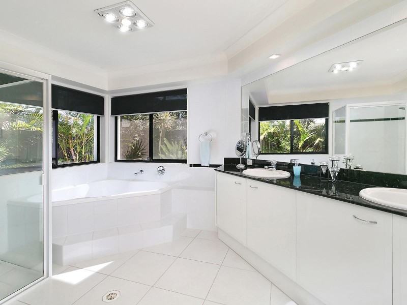 7 Mariner Place, Bokarina QLD 4575