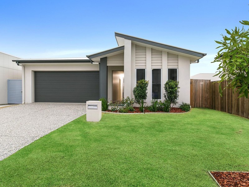 15 Bayou Street, Birtinya QLD 4575