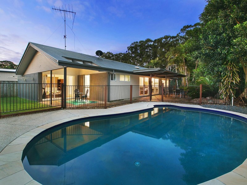 11 Sharon Crescent, Mountain Creek QLD 4557