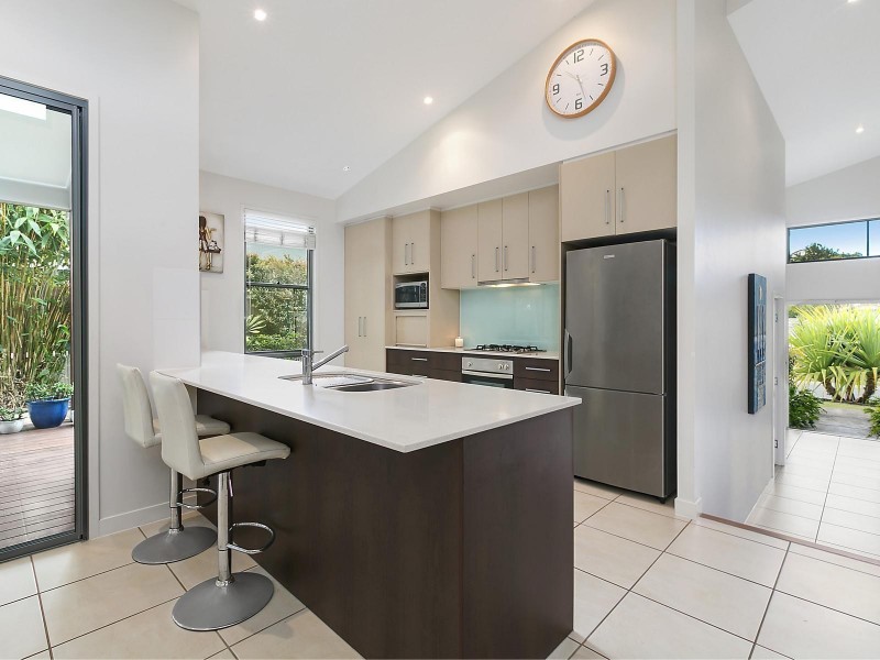 3 Tolkien Place, Coolum Beach QLD 4573