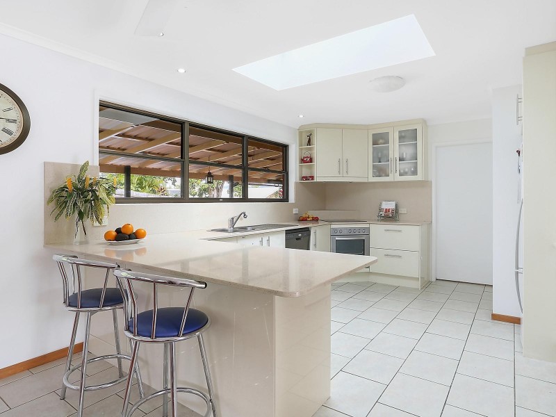 18 Dinmore Street, Woombye QLD 4559