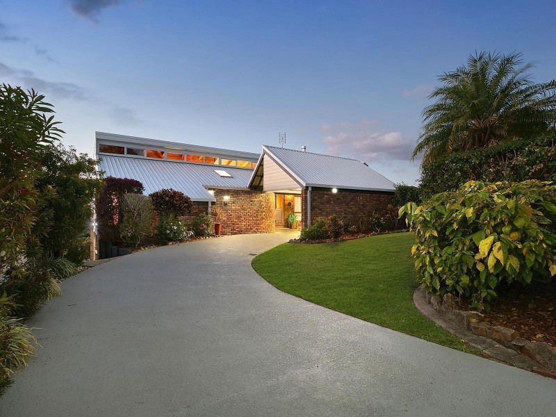 14 Hilltop Crescent, Coolum Beach QLD 4573
