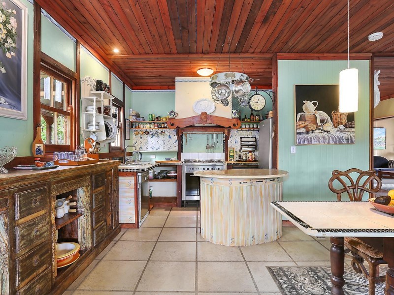 656 Black Mountain Road, Black Mountain QLD 4563