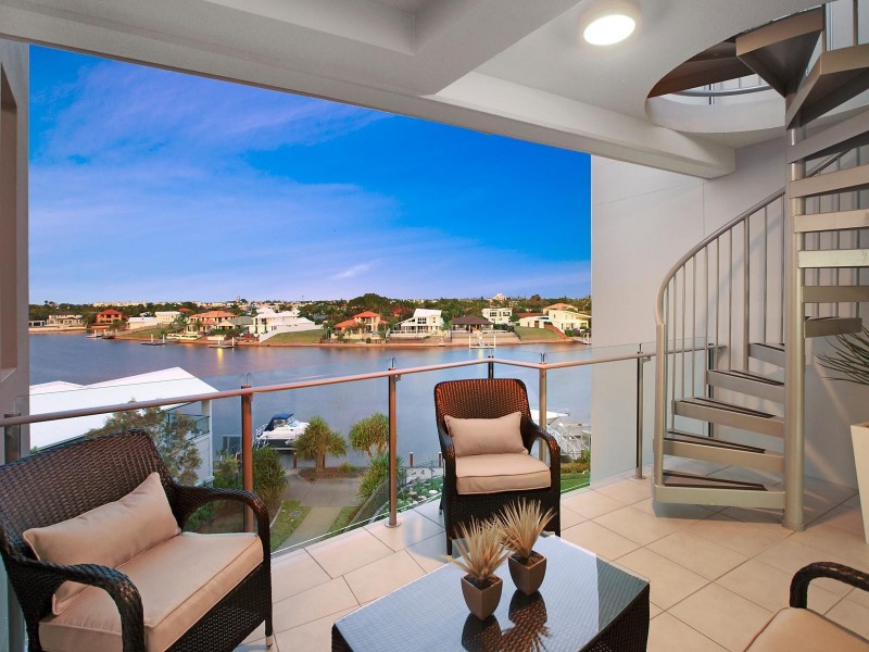 60/7 Grand Parade, Kawana Island QLD 4575