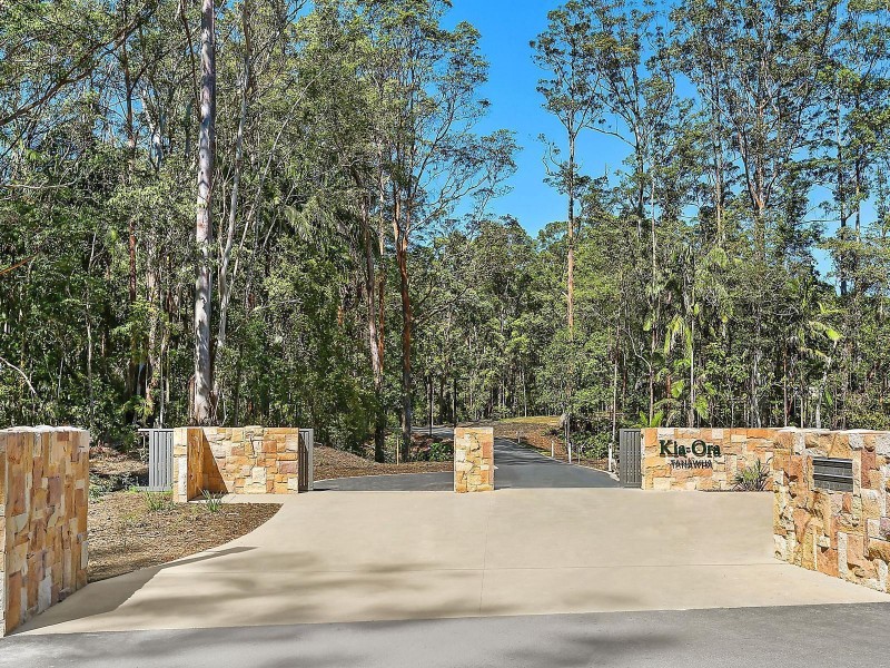 84 Taylors Road, Tanawha QLD 4556