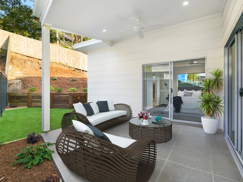 9 The Grove, Alexandra Headland QLD 4572