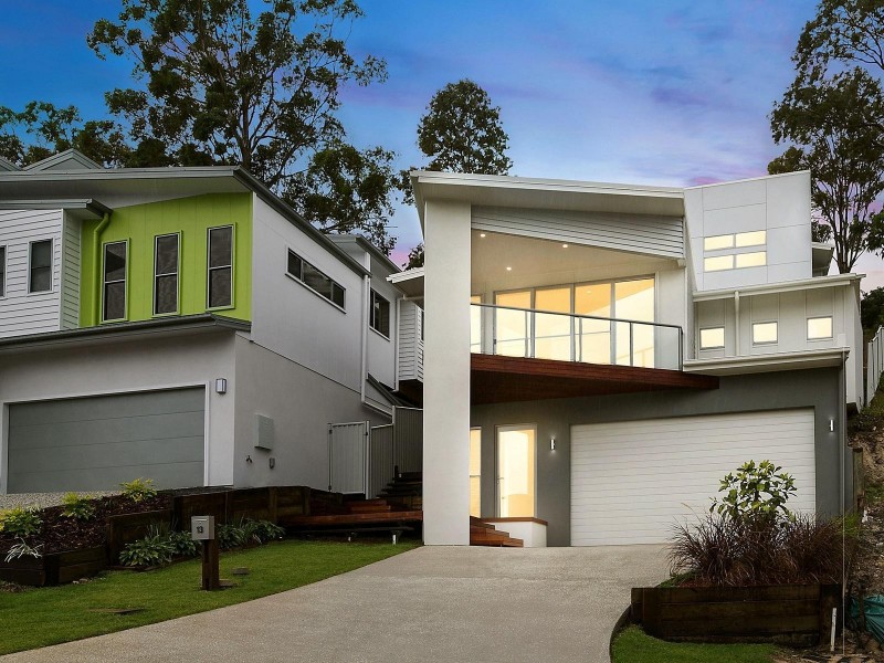 13 The Grove, Alexandra Headland QLD 4572