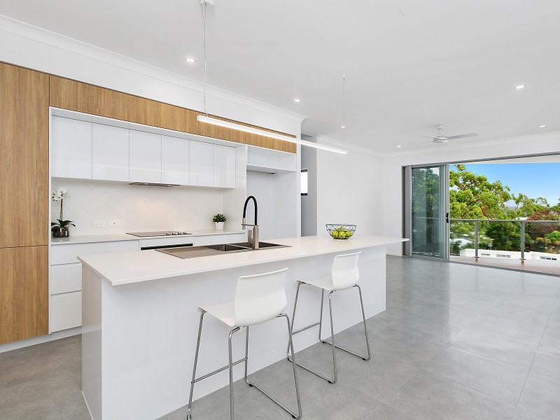 13 The Grove, Alexandra Headland QLD 4572