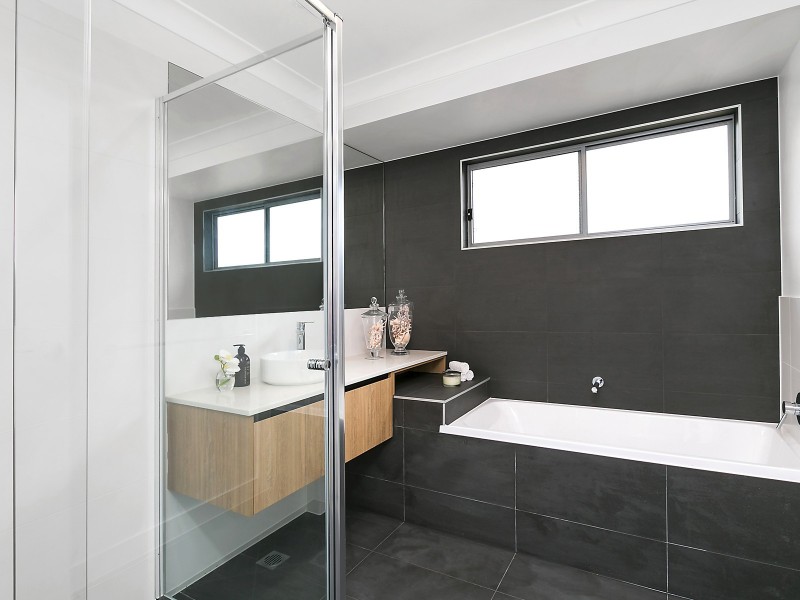 13 The Grove, Alexandra Headland QLD 4572