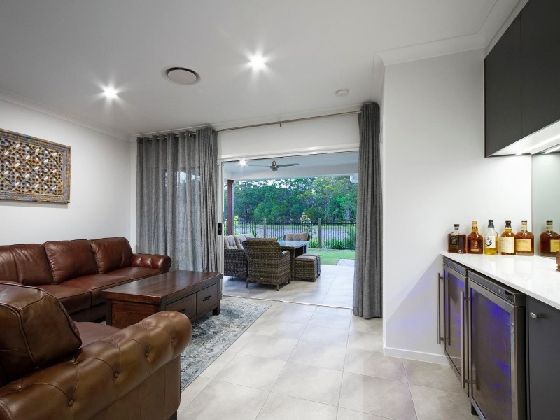 42 Cavalry Way, Sippy Downs QLD 4556