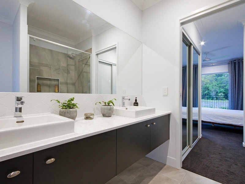 42 Cavalry Way, Sippy Downs QLD 4556