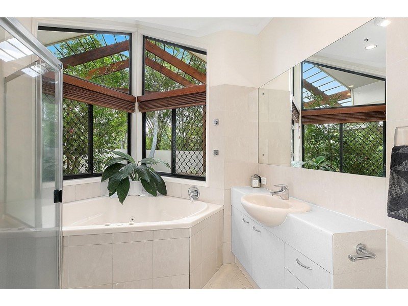 32 Hastings Place, Buderim QLD 4556