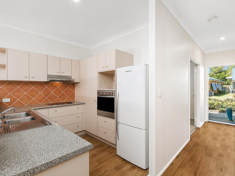 72/40 Lakeside Crescent, Currimundi QLD 4551