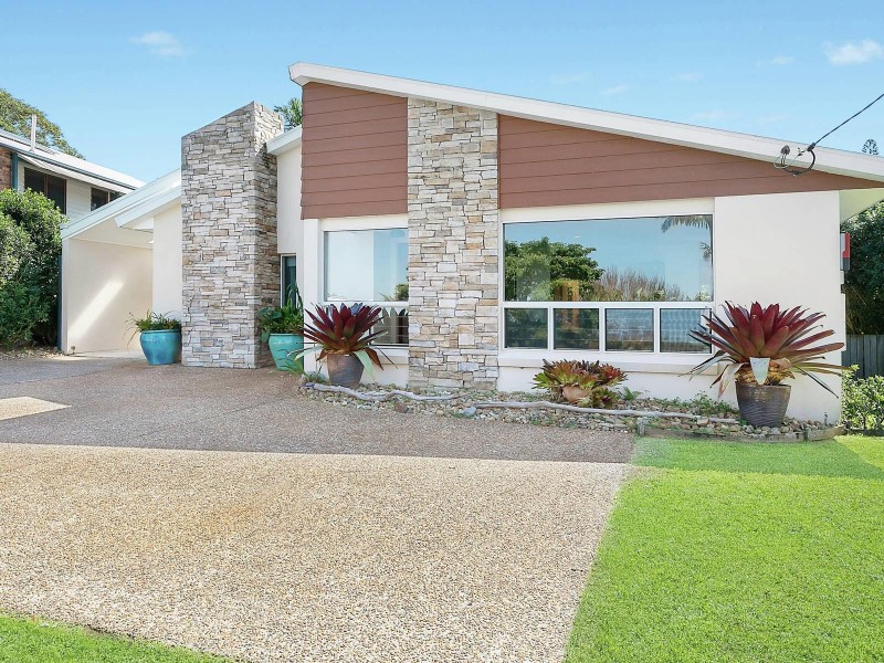 6 Scenic Avenue, Buderim QLD 4556