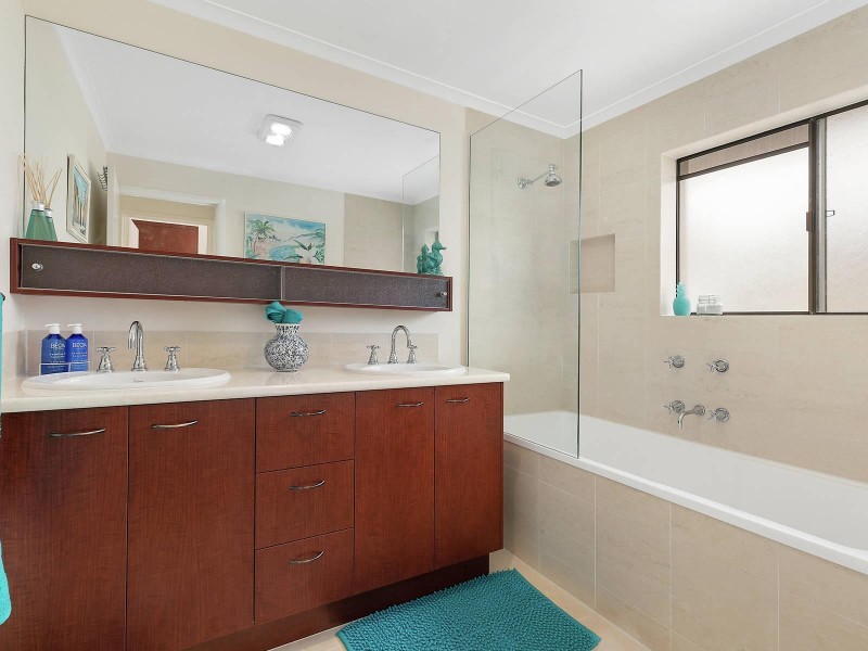 6 Scenic Avenue, Buderim QLD 4556