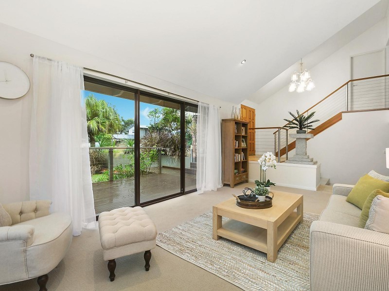 11 Mace Drive, Buderim QLD 4556