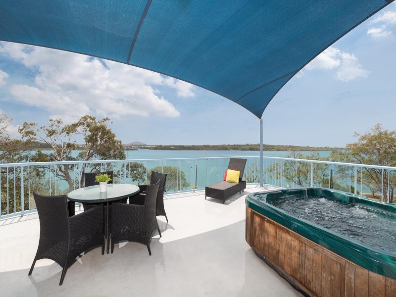 17/2-4 Picnic Point Esplanade, Maroochydore QLD 4558