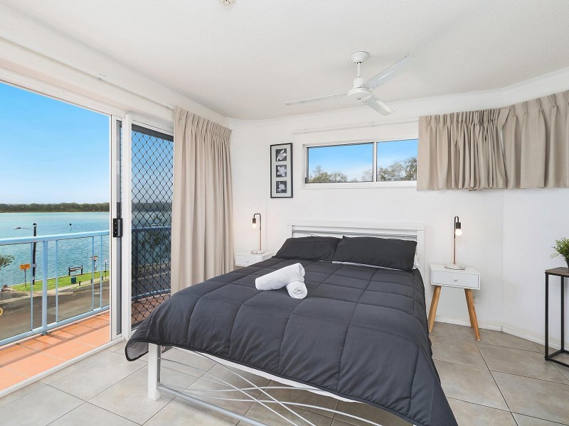 17/2-4 Picnic Point Esplanade, Maroochydore QLD 4558