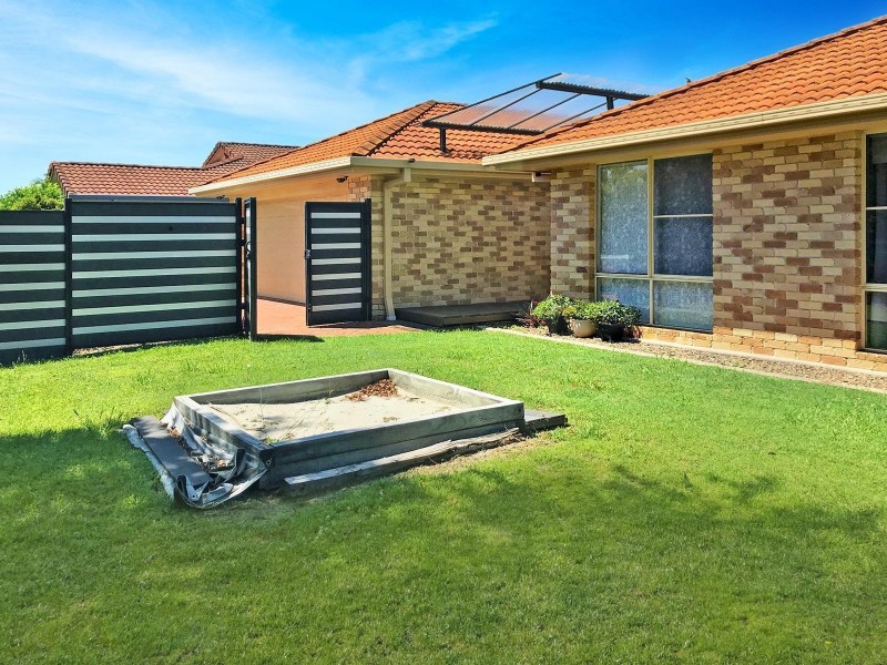 61 Albany Street, Sippy Downs QLD 4556
