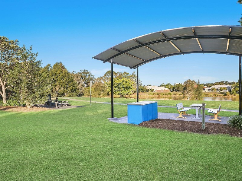 61 Albany Street, Sippy Downs QLD 4556