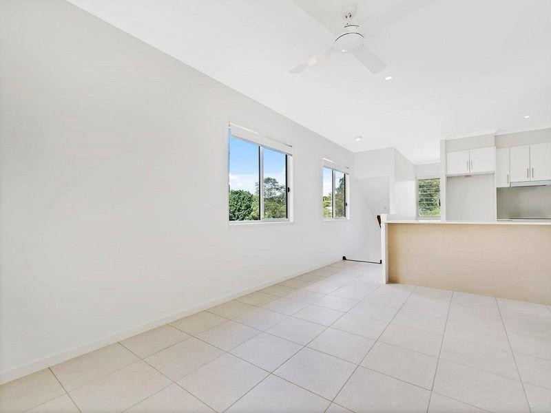 1/12 Macaranga Court, Palmwoods QLD 4555