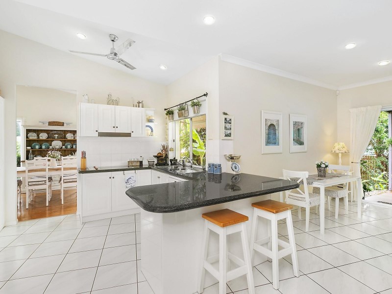 4 Shottesbrook Court, Buderim QLD 4556