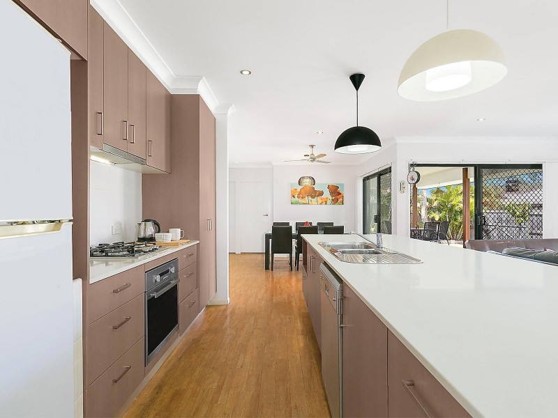 16 Chestwood Crescent, Sippy Downs QLD 4556
