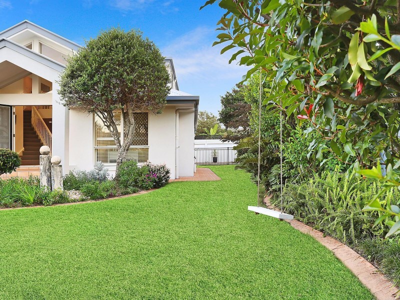 9 Kallatina Court, Mount Coolum QLD 4573