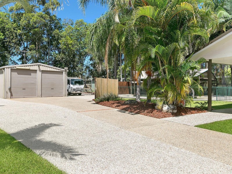 5 Ballantyne Court, Glenview QLD 4553