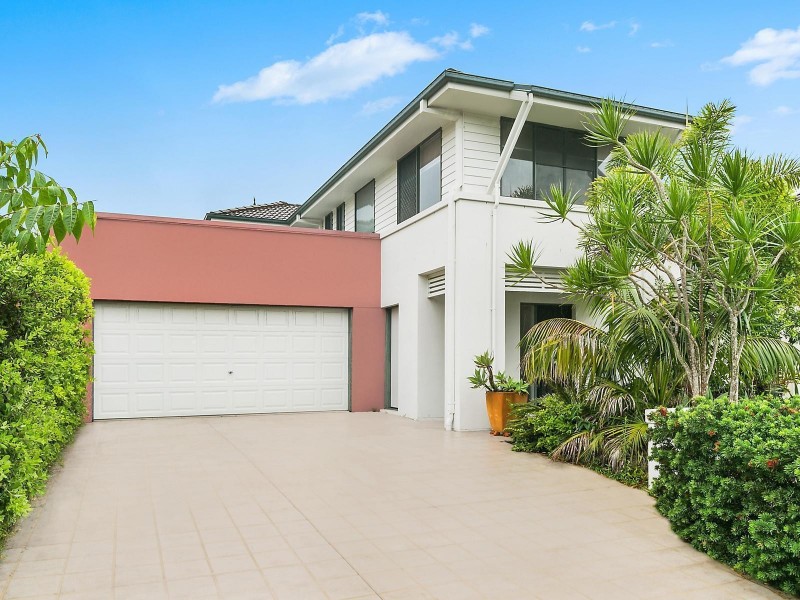 37 Windermere Way, Sippy Downs QLD 4556