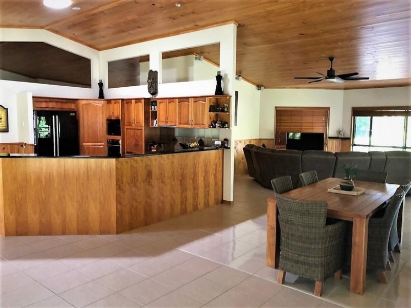 299 Glenview Road, Glenview QLD 4553