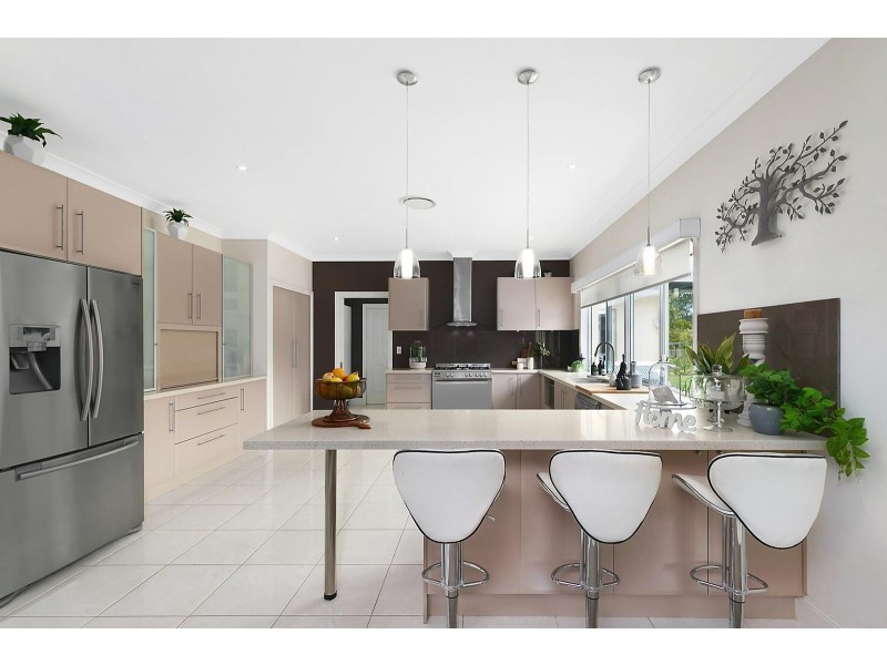 22 Evergreen Drive, Glenview QLD 4553