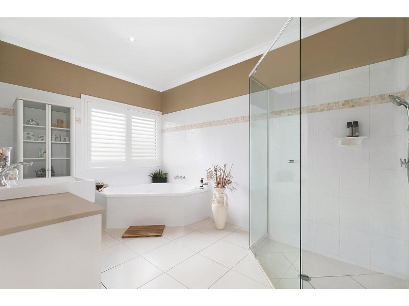 22 Evergreen Drive, Glenview QLD 4553