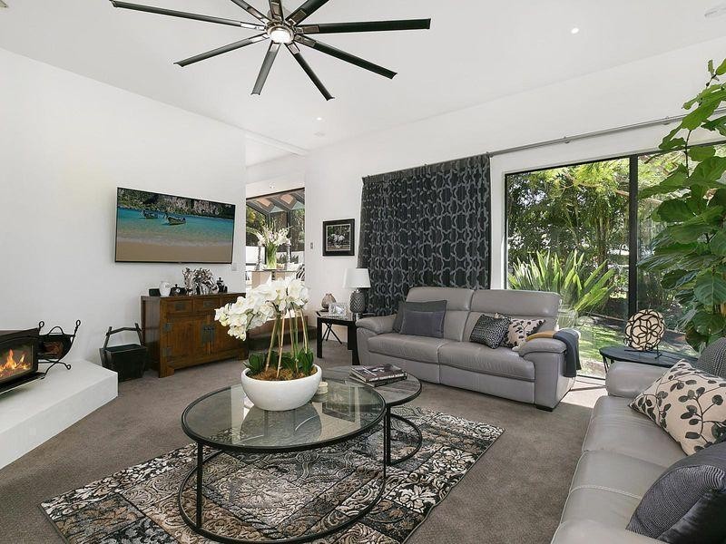 26 Mannikin Road, Tanawha QLD 4556