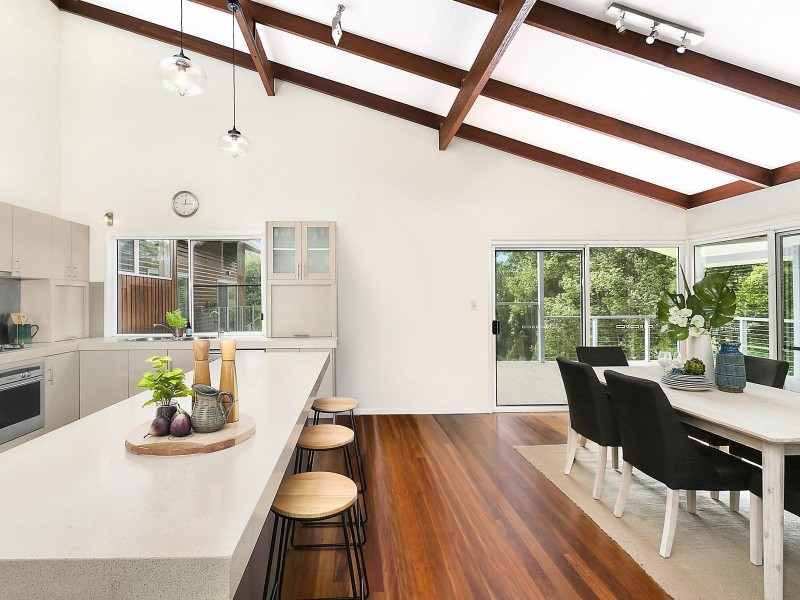 5 Glen Road, Mons QLD 4556