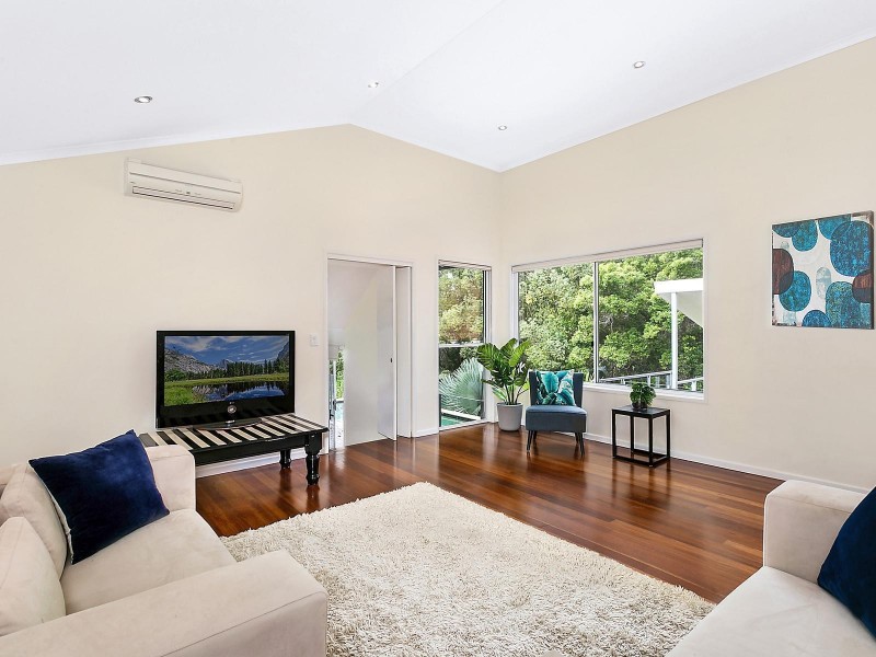 5 Glen Road, Mons QLD 4556