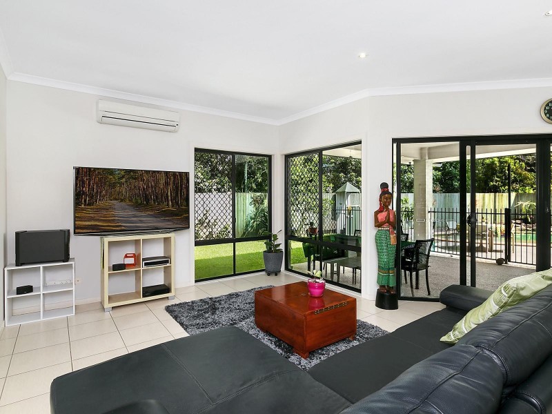 19 Stillwater Drive, Twin Waters QLD 4564