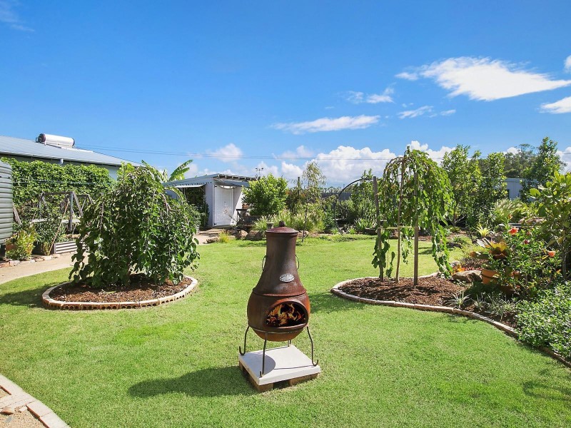 18 SURFRIDER Place, Mudjimba QLD 4564