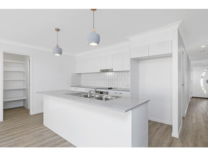 3 Pioneer Way, Palmview QLD 4553